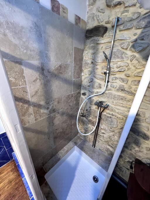 La Maison De Blanche Neige Assignan Luaran gambar