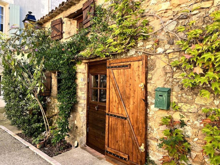 La Maison De Blanche Neige Assignan Luaran gambar